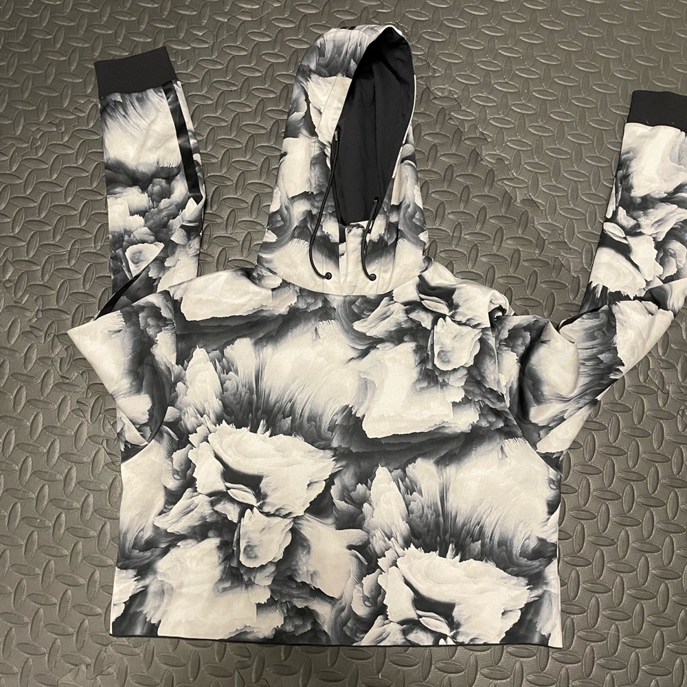 2 Ultracor Jackets (SMALL)